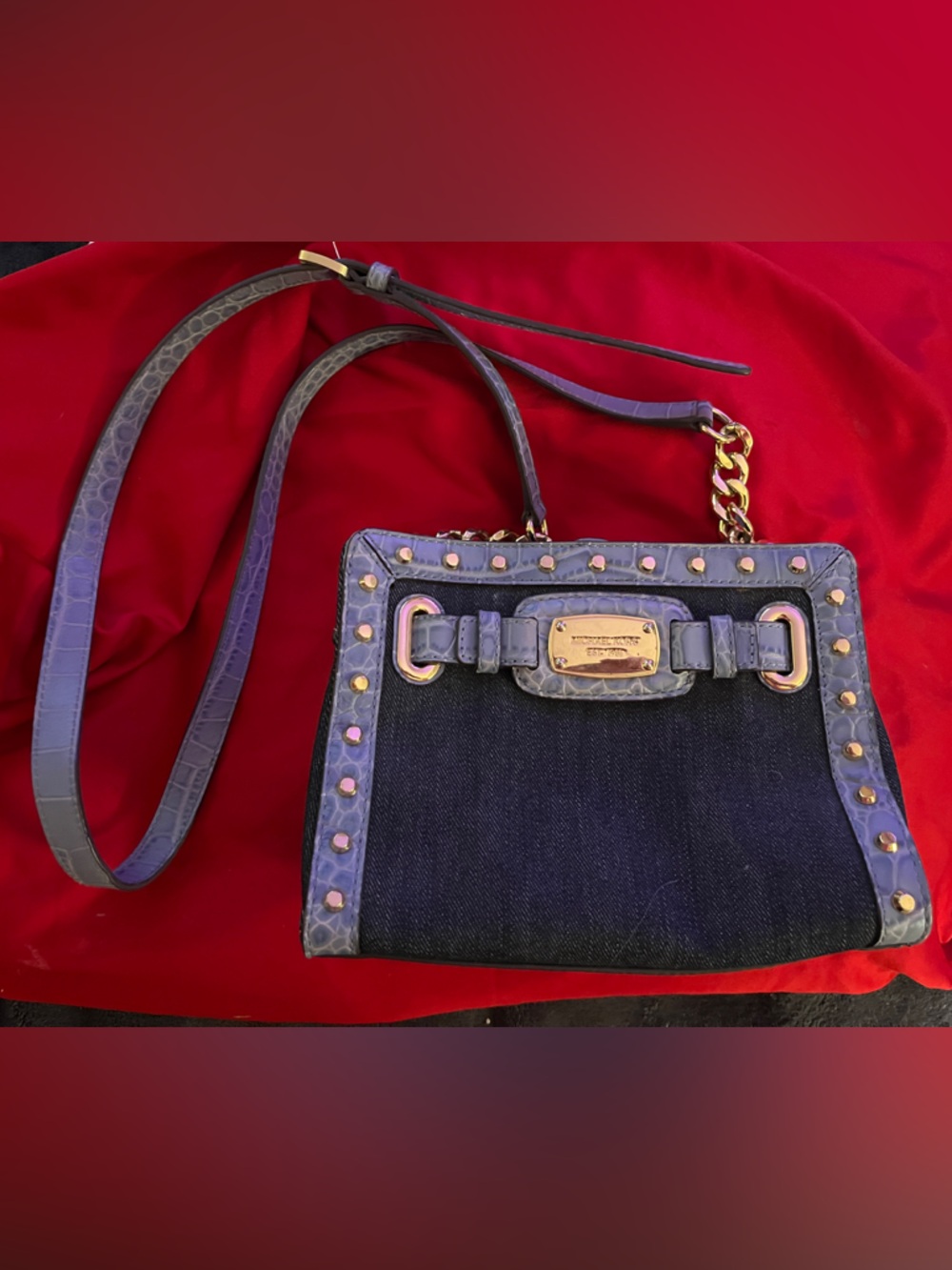 Michael Kors denim Canvas Crossbody with blue Leather Trim and Gold Hardware - Picture 4 of 4